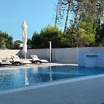 Apartments-sana * Vir