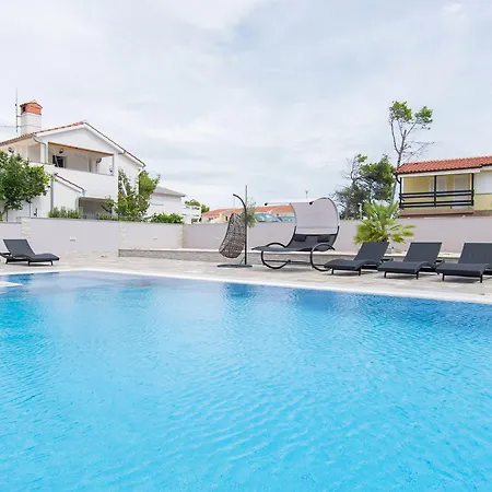 Apartments-sana شقة