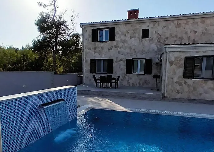 Apartments-sana Апартаменты Вир