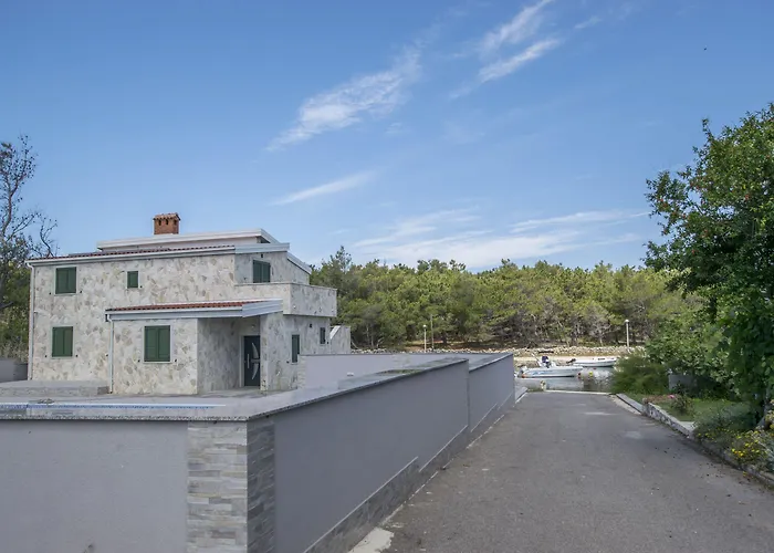 Apartments-sana Апартаменты Вир