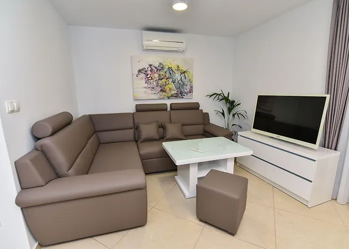 Apartments-sana Апартаменты Вир