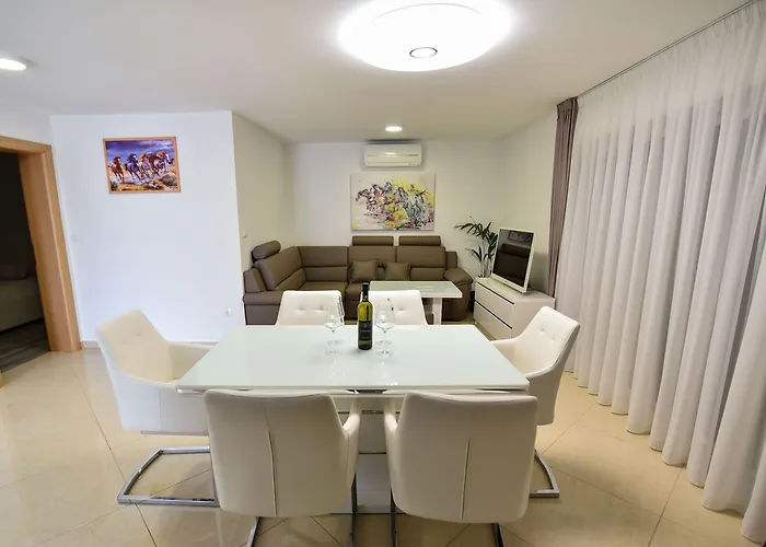 公寓 Apartments-sana 维尔